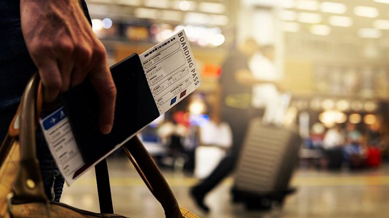 Airline Passenger Data Acquisition by US Homeland Security Sparks Controversy Airline passenger data acquisition by us homeland security sparks controversy