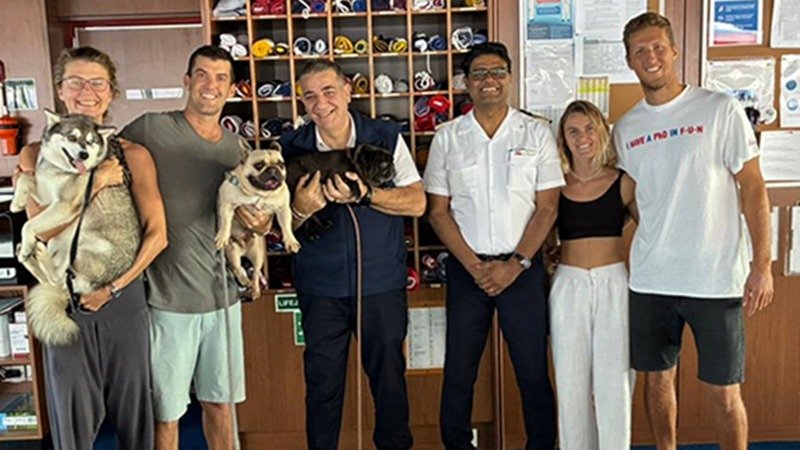 Carnival Splendor Saves Sailors and Their Beloved Dogs Carnival splendor saves sailors and their beloved dogs