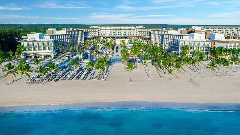 Hyatt Invests $2.6 Billion in Playa Resorts Expansion Hyatt invests $2.6 billion in playa resorts expansion