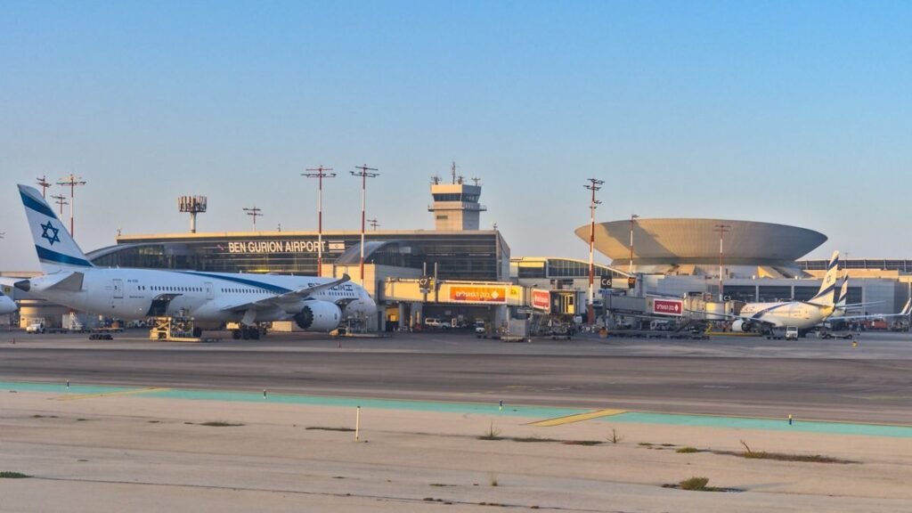 Tel Aviv Airport Welcomes Travelers Back Amid Israel-Iran Ceasefire Tel aviv airport welcomes travelers back amid israel iran ceasefire