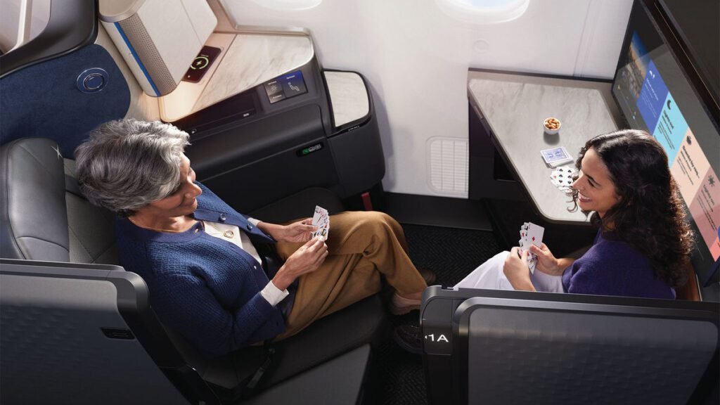 United Boosts Business and Premium Seating with New 787s United boosts business and premium seating with new 787s