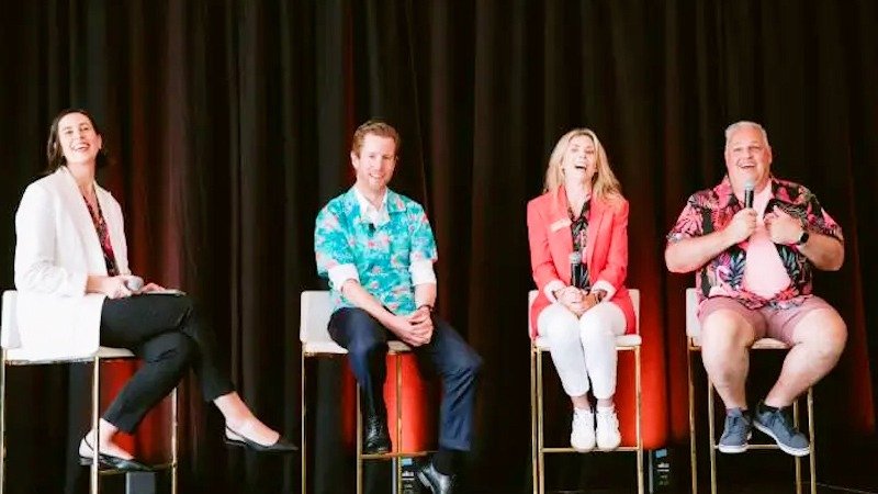 Vibrant Leadership Unveiled: Spotlight on Six Brands at Sunwing Event Vibrant leadership unveiled: spotlight on six brands at sunwing event