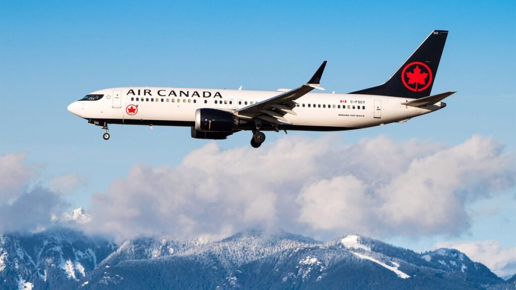 Air Canada Flight Attendants Return to Work Amid Government Support