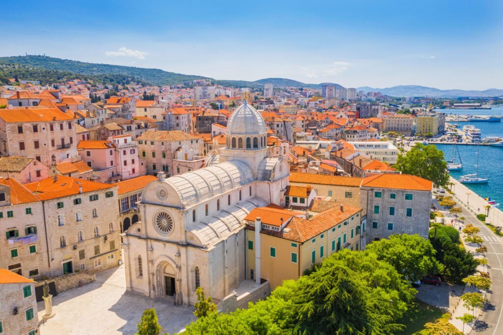 Discover the Hidden Treasures of Dalmatia’s Coastal Paradise Discover the hidden treasures of dalmatia's coastal paradise