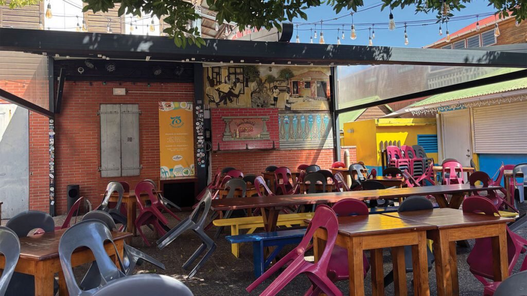 Discovering the Perfect Fusion of Luxury and Local Charm in St. Barts Discovering the perfect fusion of luxury and local charm in