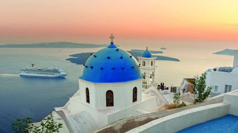Greek Island Resorts Embrace Seawater Pools Amid Drought Crisis