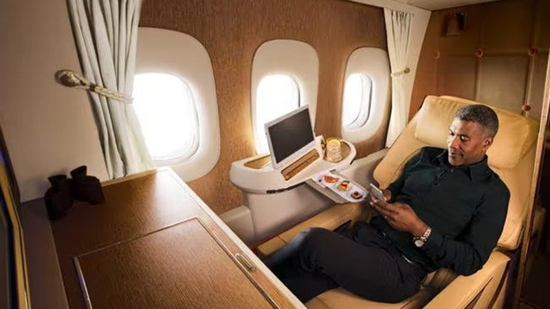 Record Profits Boosted by Emirates’ Premium Cabins