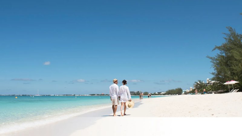 Cayman Islands Push for Cruise Berthing Referendum