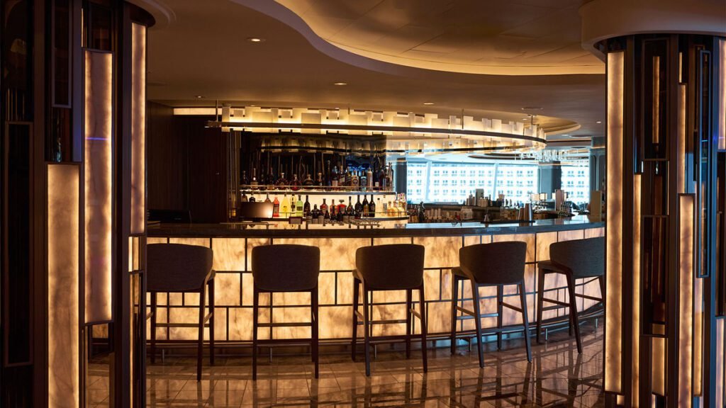 Oceania Cruises Reveals Winter Itineraries and Farewell Journeys of Insignia