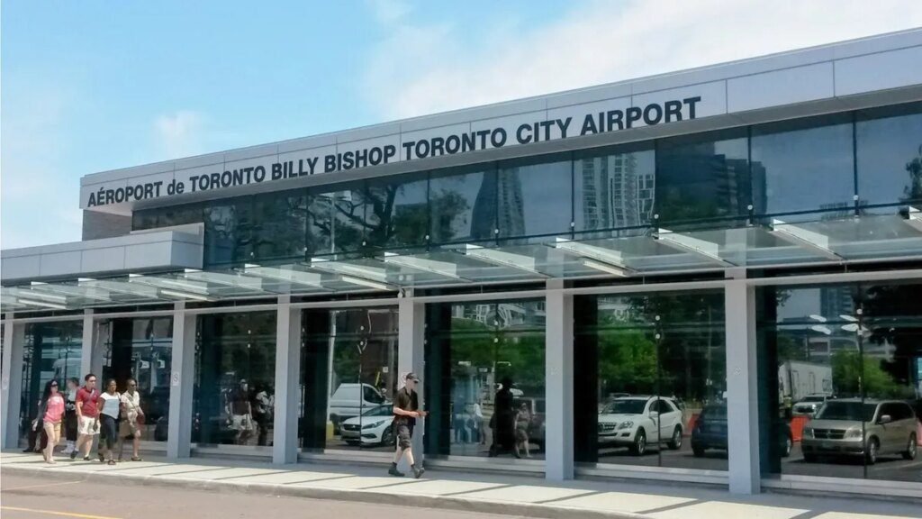 Air Canada Takes on Porter in Toronto’s Aviation Arena