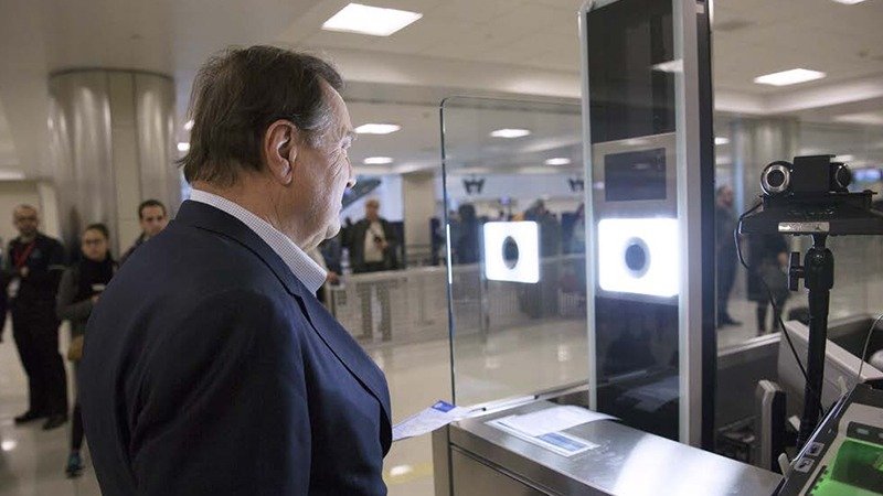 Enhanced Security: Mandatory Photos for All Foreign Travelers at U.S. Borders