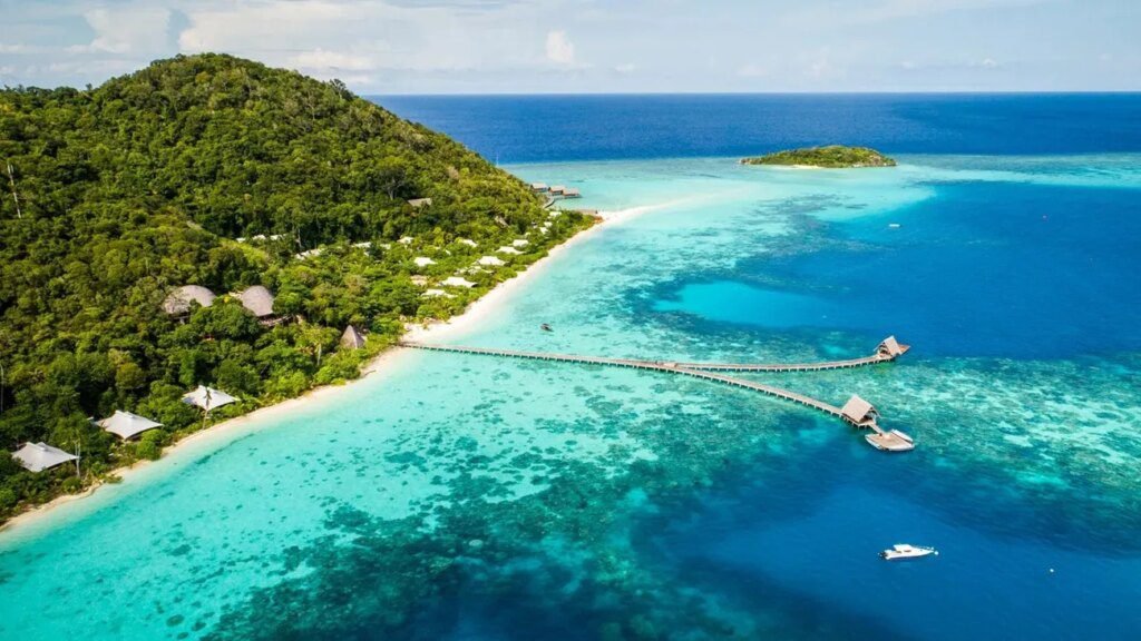 Bawah Reserve: A Luxurious Escape in Indonesia