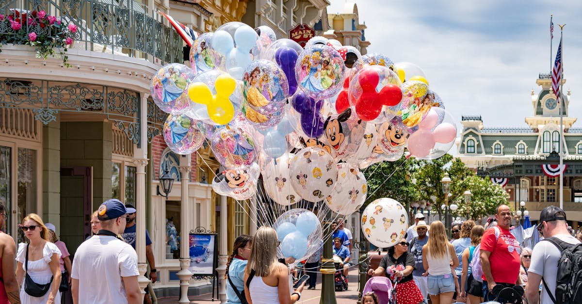 Paul Graham planning a Disney vacation for a family