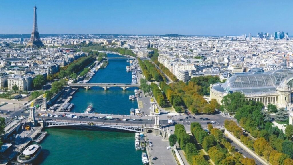 Emerald Cruises Launches Seine River Culinary Cruise with Renowned Bonacini Chefs Emerald Cruises Seine River France
