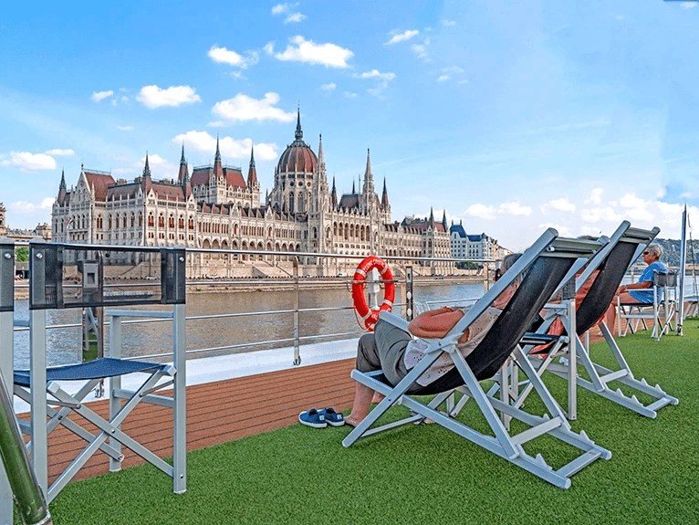 Scenic and Emerald Cruises Launch Canadian Information Sessions for River Cruise Enthusiasts